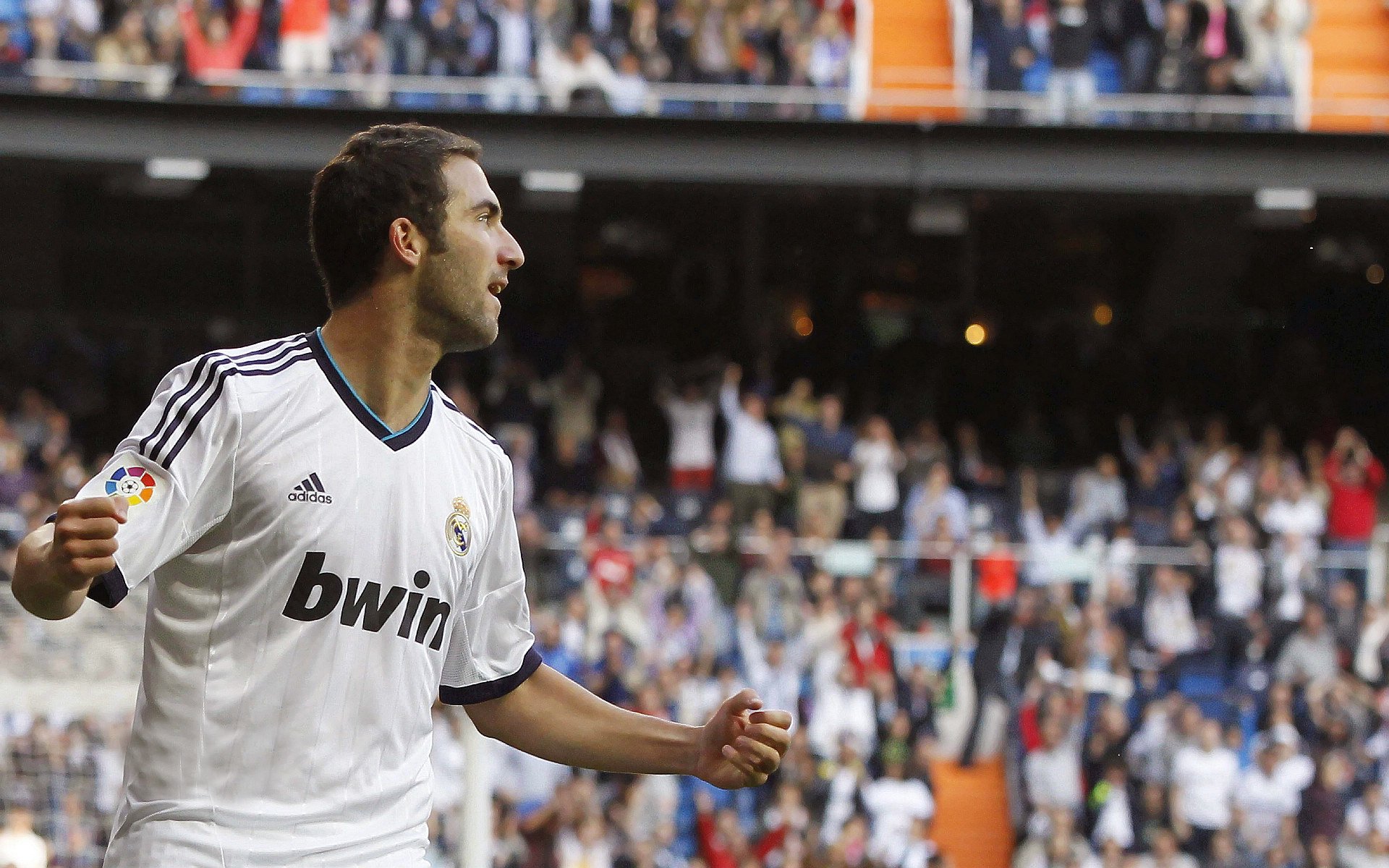 奥运周期关键战之夜，字母哥关键时刻站出来